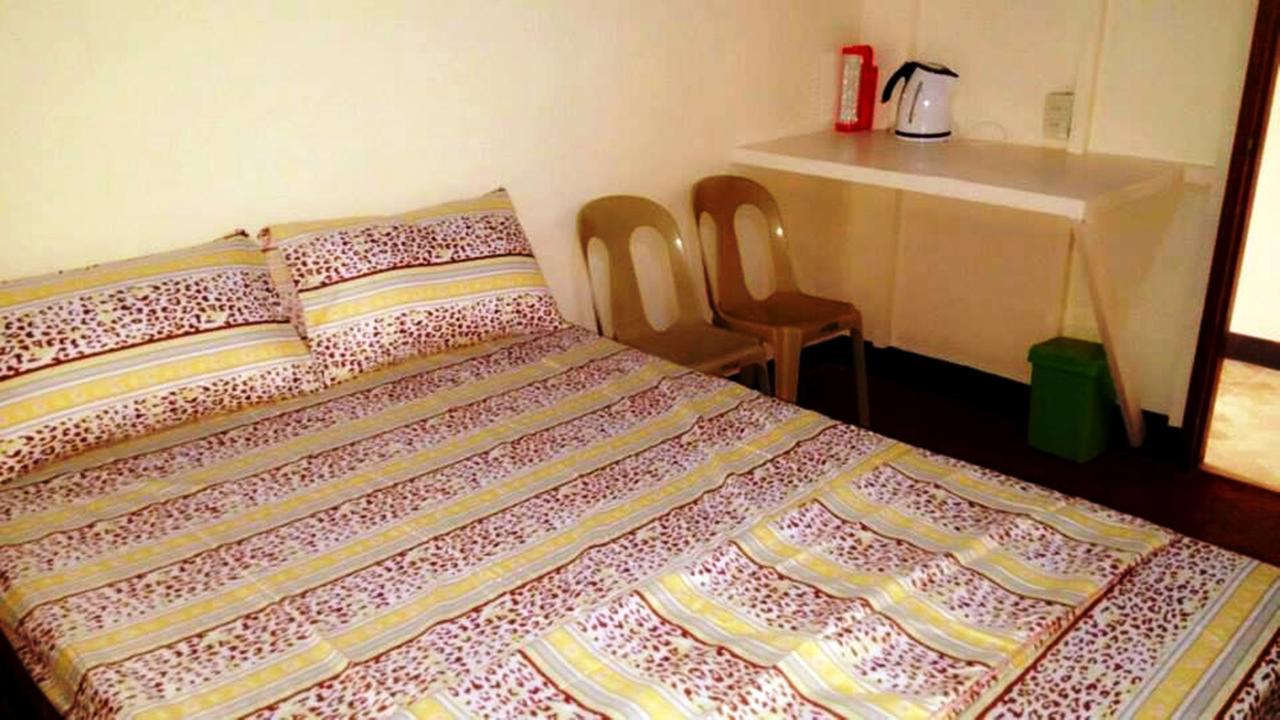 Rb Transient House Hotel Busuanga Eksteriør billede